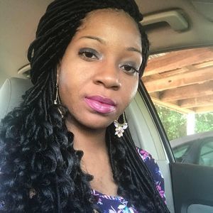 Meet your Posher, Jasmine